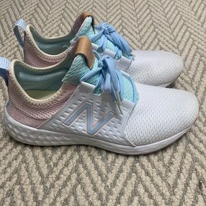 Womens New Balance Shoes size 8.5